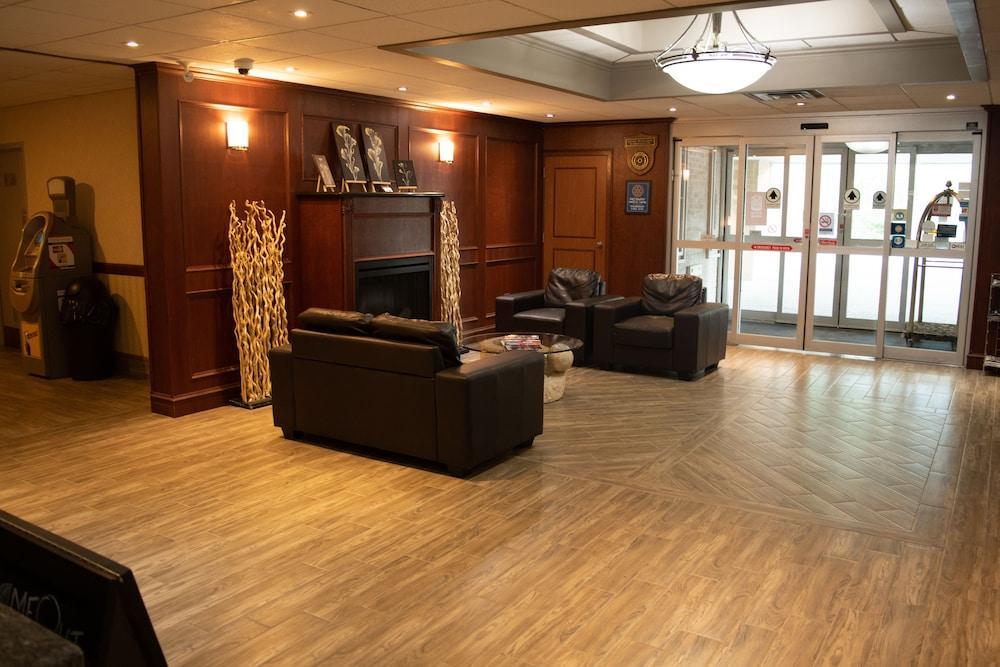 Days By Wyndham & Conference Centre Hotel 3*