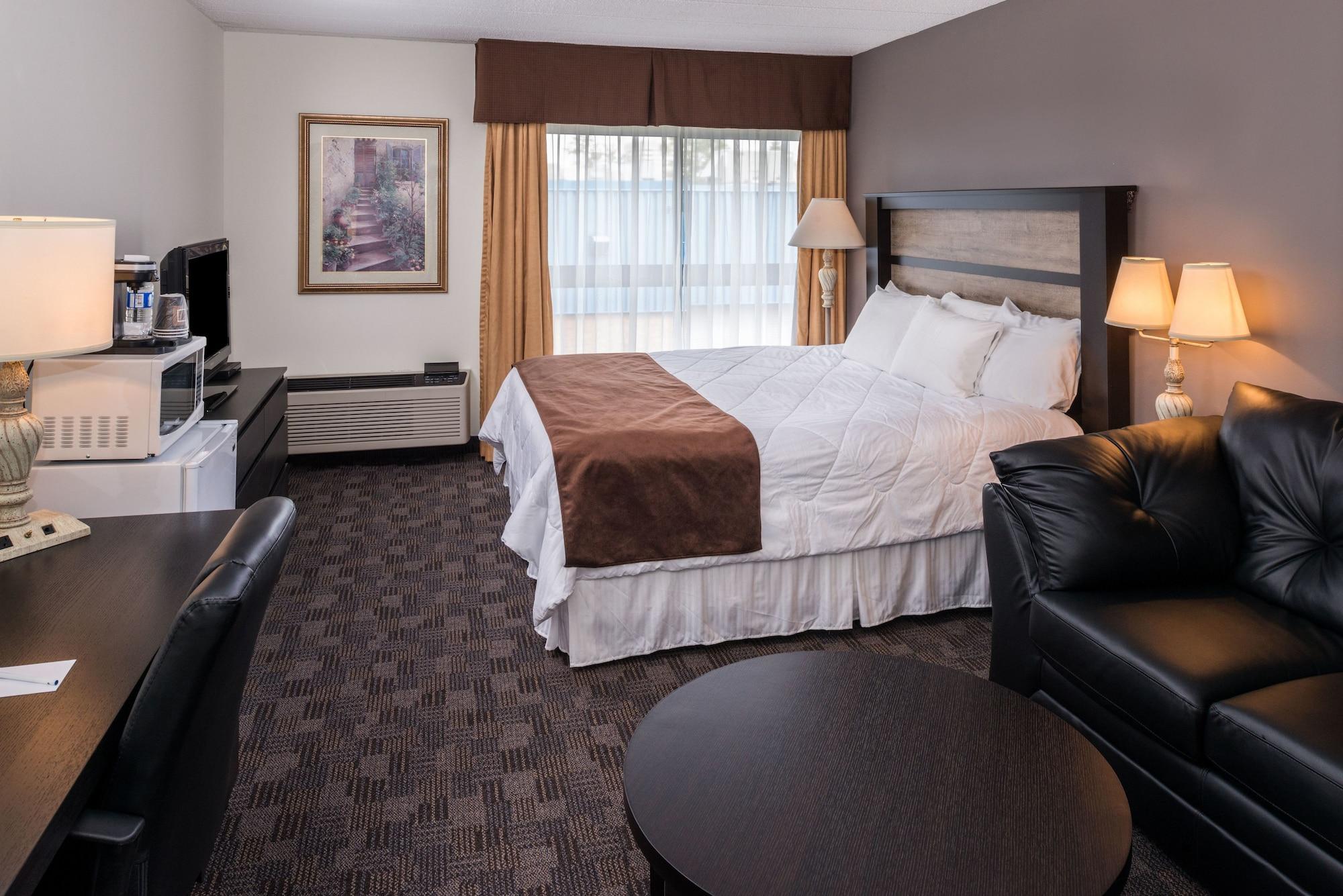 Hotel Days By Wyndham & Conference Centre