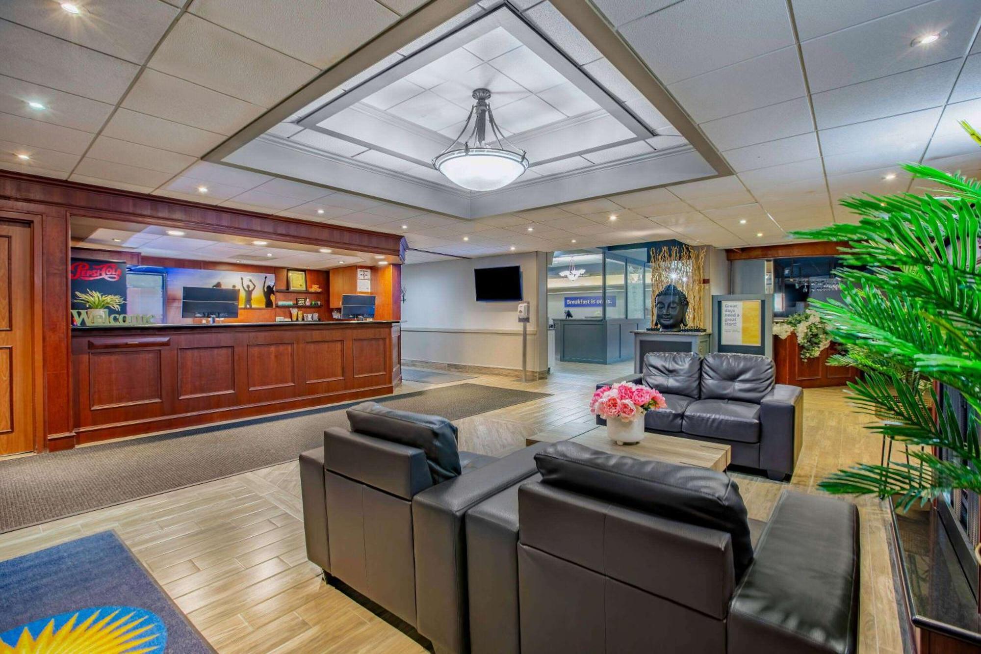 Days By Wyndham & Conference Centre 3* Sudbury