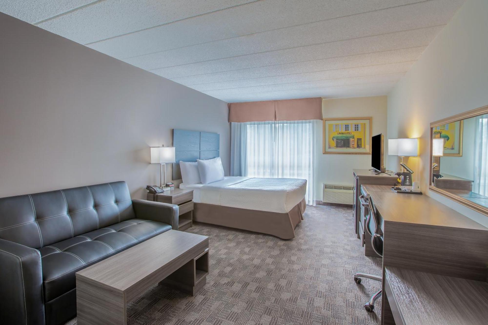 Days By Wyndham & Conference Centre Sudbury