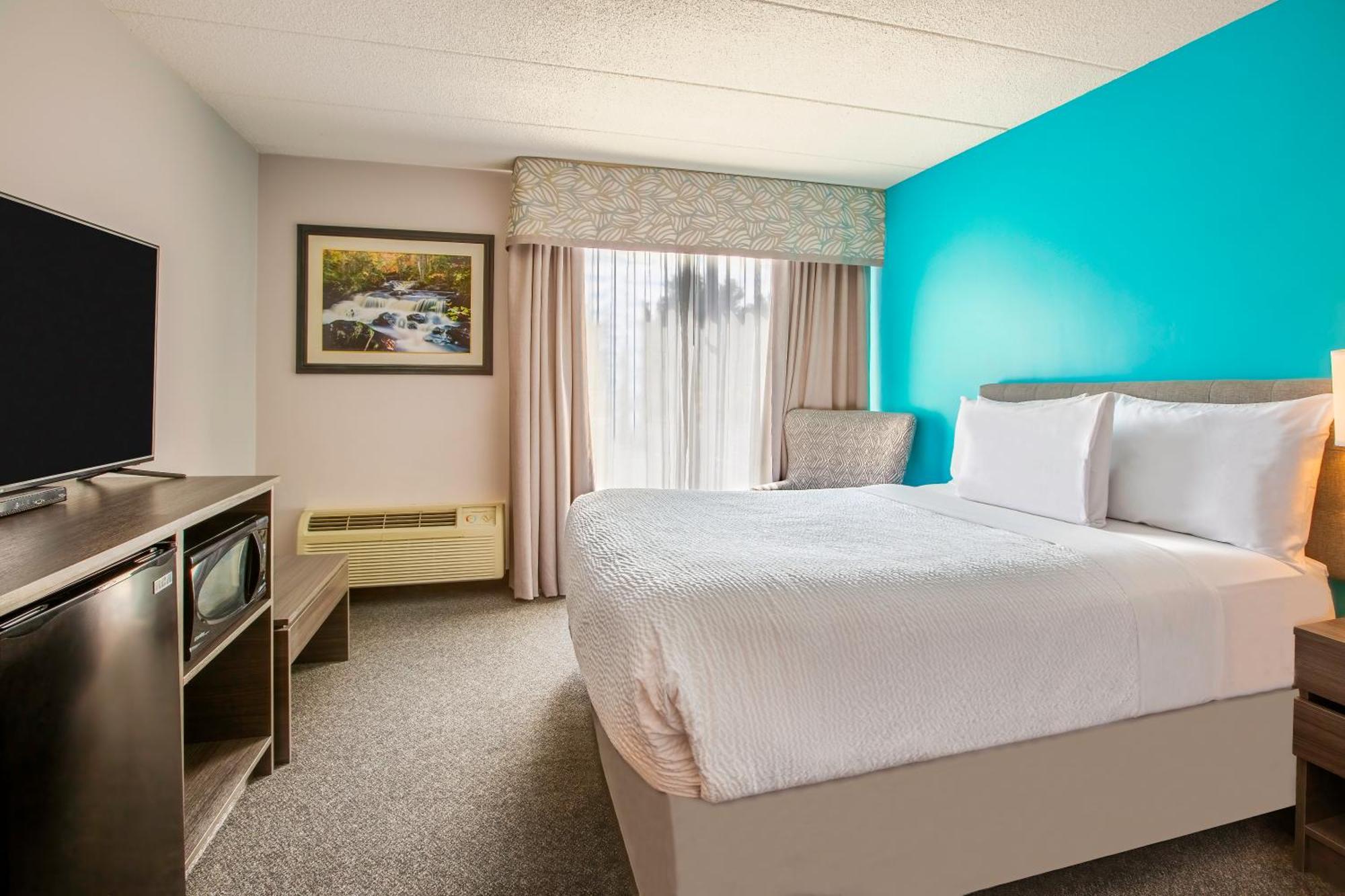 Days By Wyndham & Conference Centre Hotel Sudbury