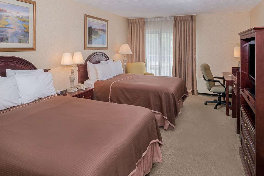 Days By Wyndham & Conference Centre Hotel Sudbury