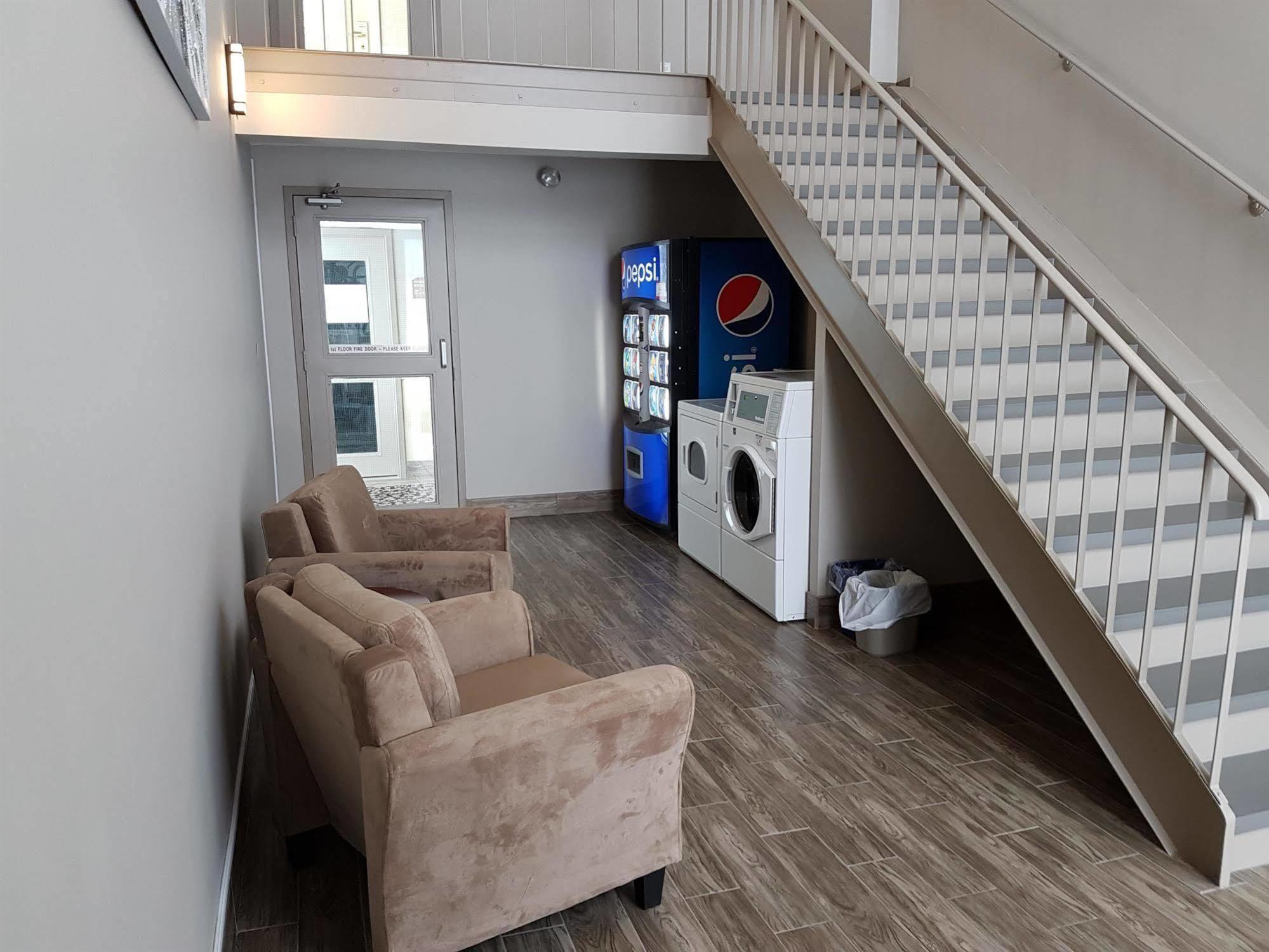 Days By Wyndham & Conference Centre 3* Sudbury